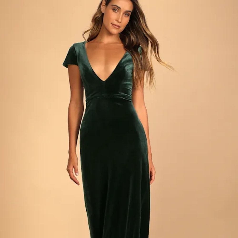 Lulu's Deep Green Velvet Maxi Dress